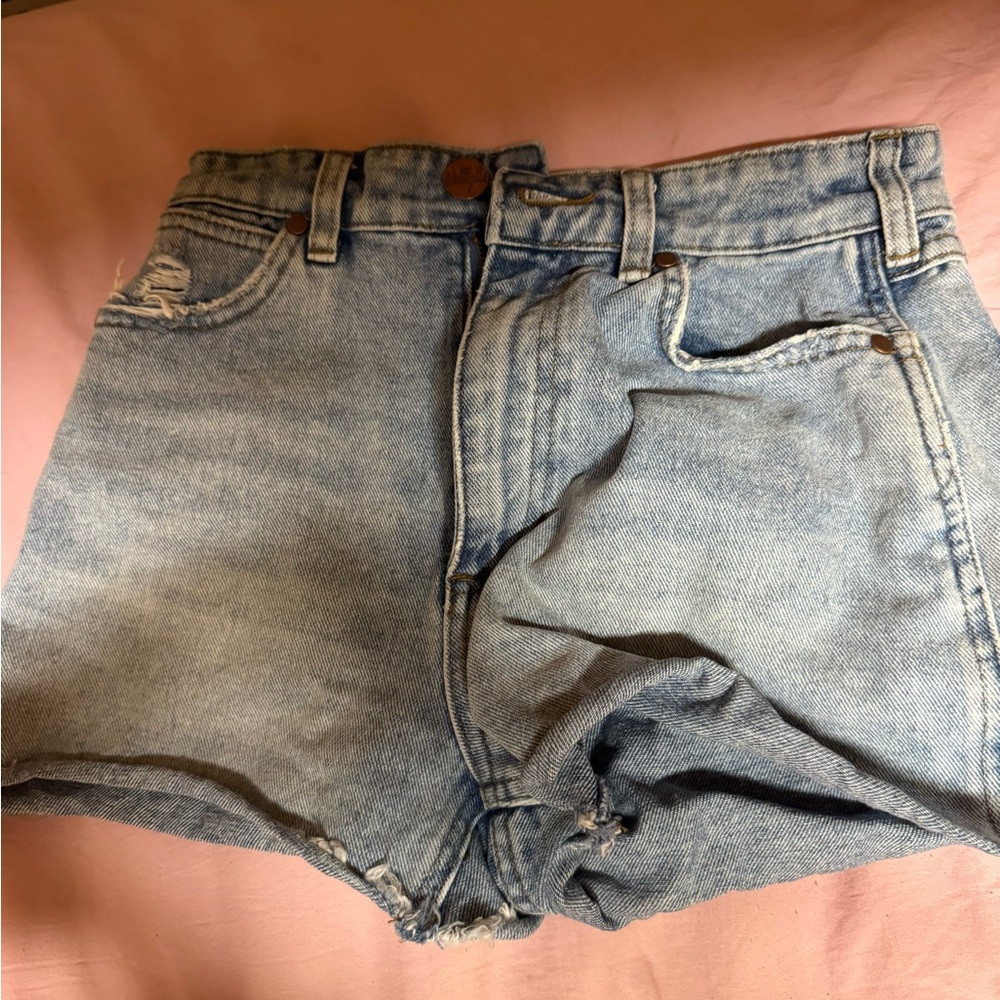 Wrangler x billabong Women's Light Blue Denim Shorts - Picture 3 of 3